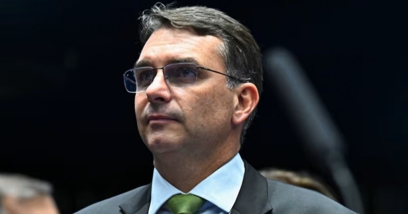 PP e Uni�o Brasil anunciam apoio a Fl�vio Bolsonaro no segundo turno