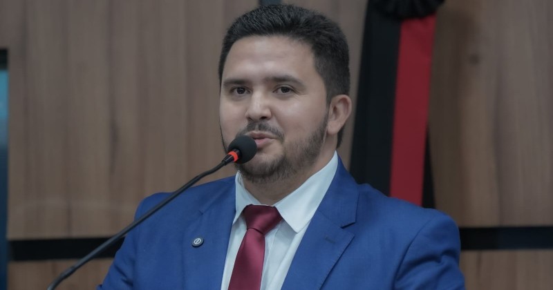 Maikon Minervino consegue na Justi�a certid�o de desfilia��o para deixar o PP; vereador j� tem destino certo
