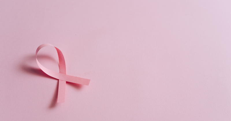 Outubro Rosa: Mulheres com c�ncer de mama podem ter direito a benef�cios do INSS