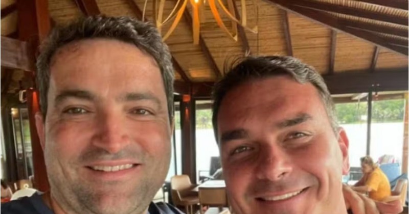 Fl�vio Bolsonaro � investigado pela PF por suspeita de lavagem de dinheiro com advogado Willer Tomaz