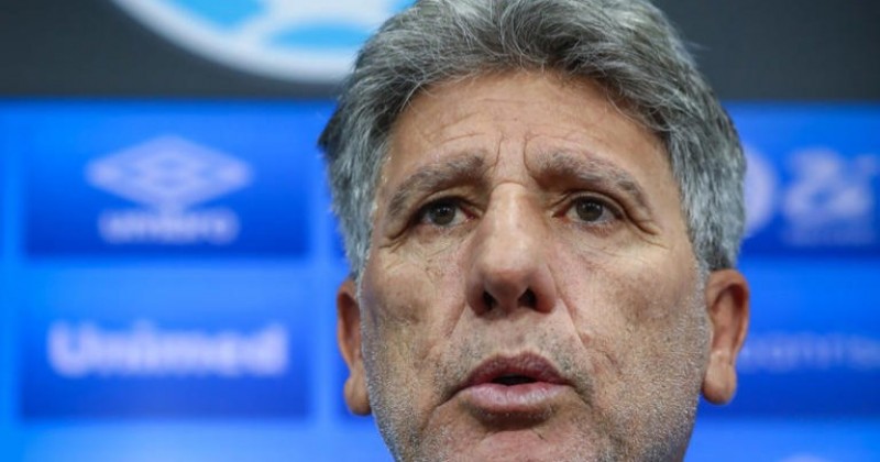 Renato Ga�cho coloca cargo � disposi��o e dispara contra diretoria do Gr�mio