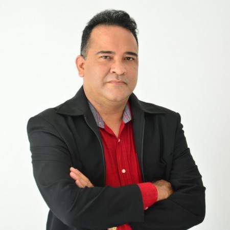 COLUNA VOC� N�O PODE PERDER: Os bastidores das trocas na C�mara de Patos e a pesquisa interna de C�cero