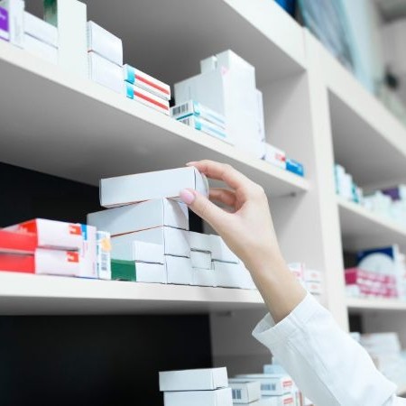 Lula sanciona lei que permite venda de medicamentos em supermercados