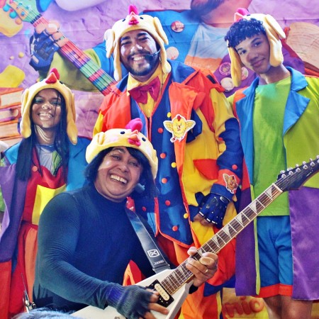 Lan�amento em Patos de 'A Galinha Rafinha' celebra a literatura infantil 
