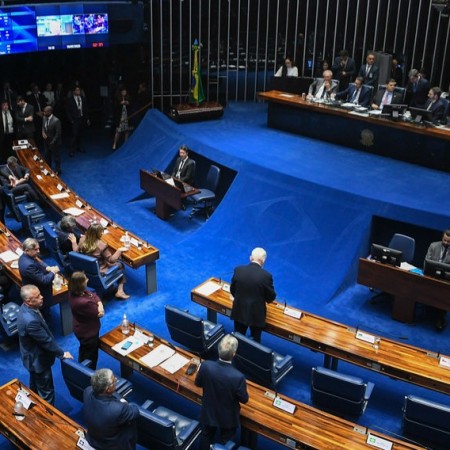 Vicaric�dio: Senado aprova pena de at� 40 anos para quem matar filhos ou familiares para atingir mulher