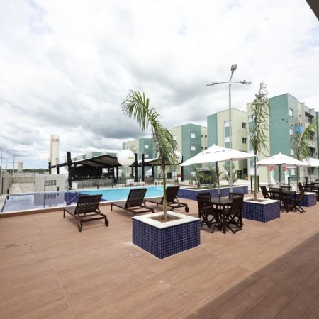 Jo�o Azev�do entrega 128 apartamentos em Patos e refor�a pol�tica habitacional no Sert�o