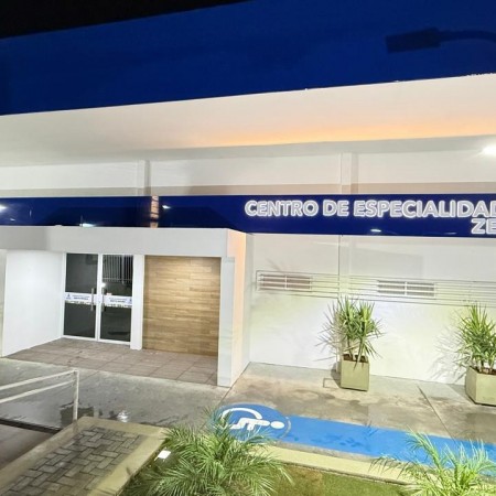 Centro de Especialidades Zezito Moura � inaugurado no Jatob� em dia hist�rico para Zona Sul de Patos