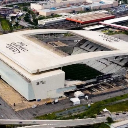 Corinthians tem d�vida maior que Palmeiras e S�o Paulo juntos; veja n�meros