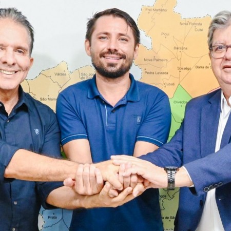 Prefeito de Cacimba de Areia refor�a apoio a Jo�o Azev�do e Nabor para o Senado