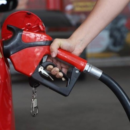 Pre�o da gasolina comum em Patos chega a R$ 0,40 de diferen�a entre postos de combust�veis 