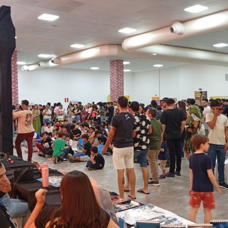 Dez anos de cultura pop do Sert�o HQ s�o coroados por multid�o no Patos Shopping