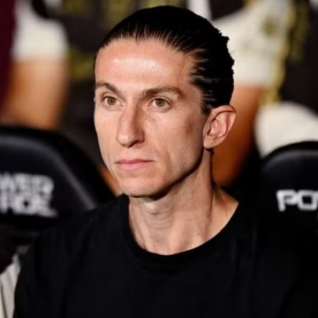 Filipe Lu�s negocia para assumir o comando do Bayer Leverkusen, diz jornal