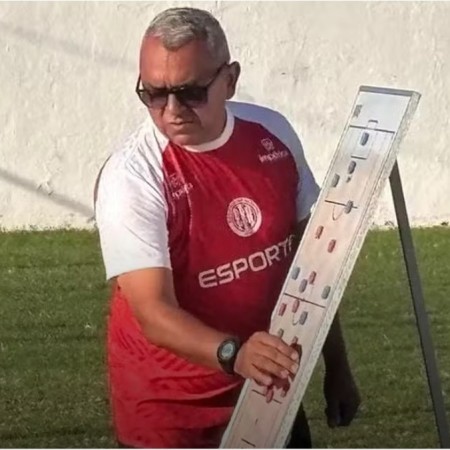 Tcnico do Esporte de Patos garante que manter DNA ofensivo para jogo contra o Confiana-PB
