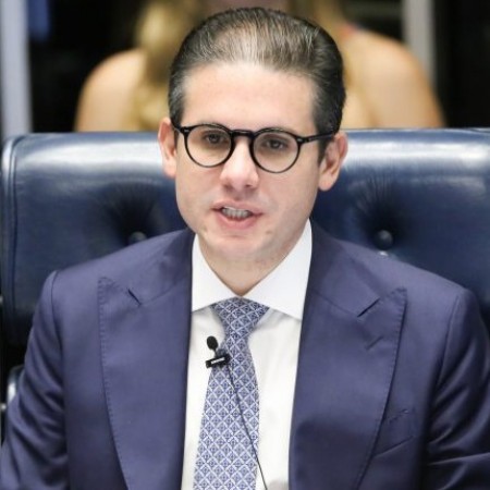 Hugo Motta convoca lderes para definir votao do aumento da faixa de iseno do Imposto de Renda