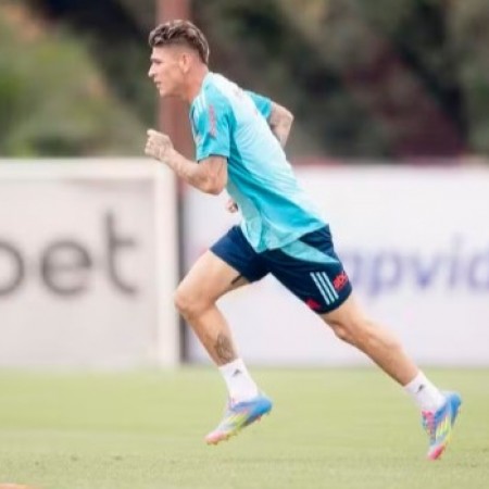 Substituto de Arrascaeta contra o Inter ainda  mistrio; veja as opes 