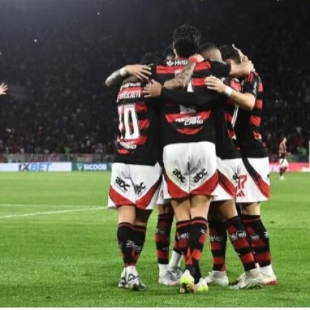 Flamengo 8 x 0 Vitria  a maior goleada do Campeonato Brasileiro desde 1984
