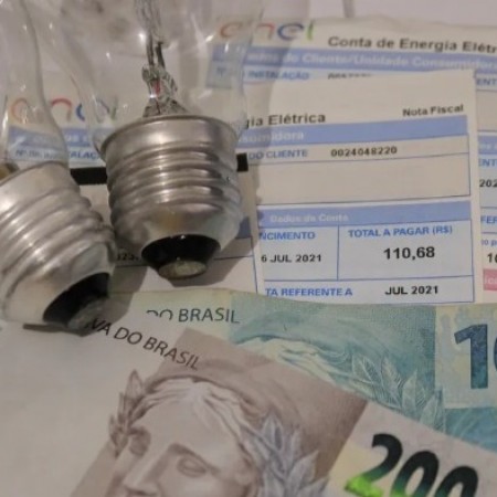 Preos caem 0,14% em agosto, na primeira deflao em dois anos