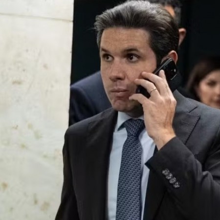 Motta decide incluir PEC da Blindagem e fim do foro na pauta da Cmara