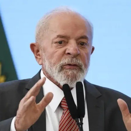 Lula pede mobilizao contra anistia: Batalha tem que ser feita tambm pelo povo