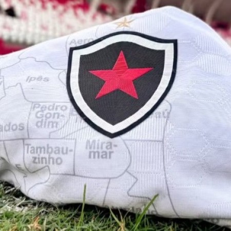 Botafogo-PB trava luta contra Botafogo do Rio para registrar escudo homnimo 