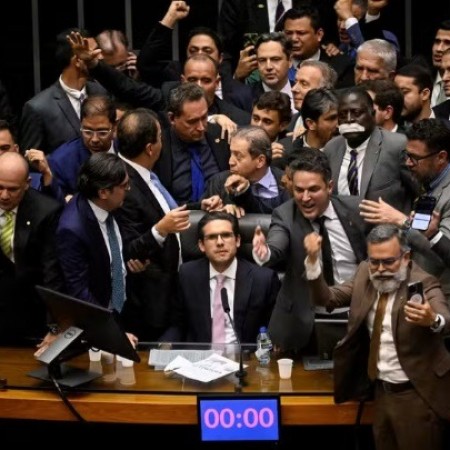 Hugo Motta inclui PEC da Impunidade na pauta, e Cmara pode votar proposta nesta tera