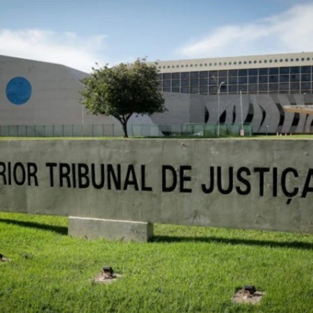 STJ barra prefeitos de usarem redes pessoais para divulgar aes de prefeituras