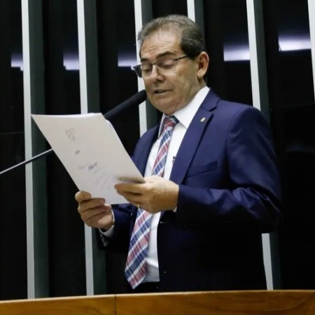 Relator admite que votao do projeto da anistia pode ser adiada em meio a impasse