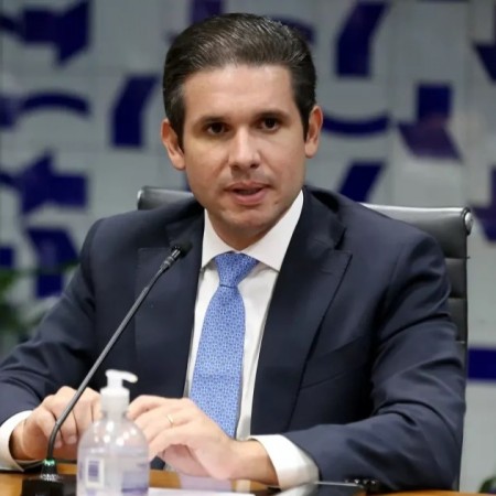 Hugo Motta marca votao do projeto do Imposto de Renda para a prxima quarta-feira