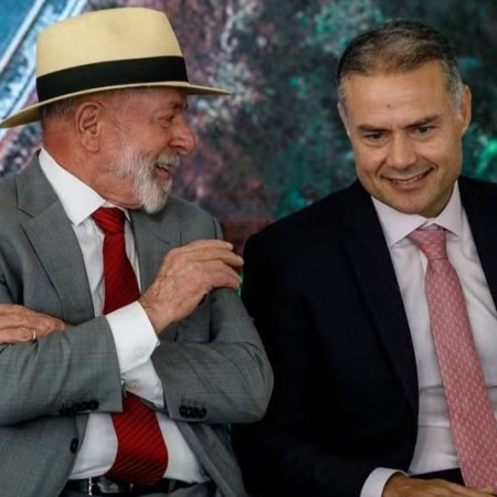 Lula autoriza projeto para que autoescola no seja mais obrigatria