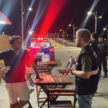 Meio Ambiente de Patos e Guarda Municipal realizam fiscalizao em estabelecimentos comerciais