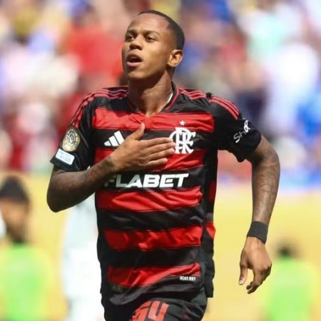 Fla decide multar Wallace Yan por indisciplina aps expulso contra o Bahia