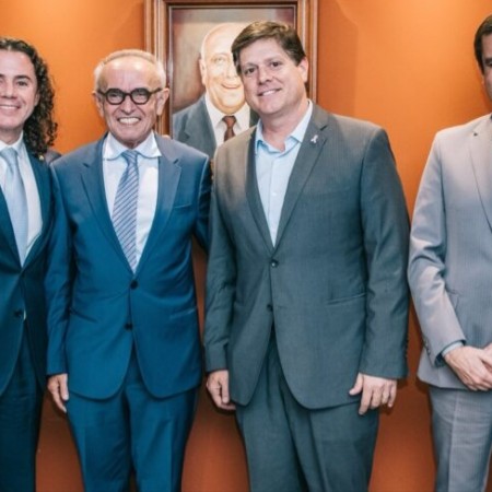 Ccero Lucena se rene com Baleia Rossi e sinaliza retorno ao MDB: 'O futuro  logo ali'
