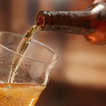 Conhea a nova cerveja que causa efeitos do lcool, mas sem ressaca