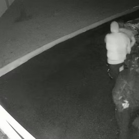[VDEO] Imagens mostram grupo armado durante tentativa de roubo de avio na PB