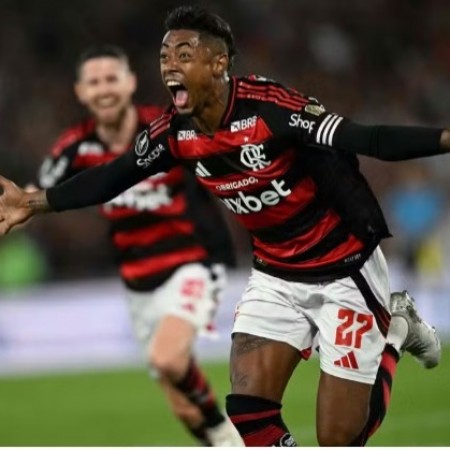 Bruno Henrique revela que pediu para no jogar de centroavante no Flamengo