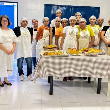 Curso de Padaria Artesanal em Patos recebe turma do Distrito de Santa Gertrudes