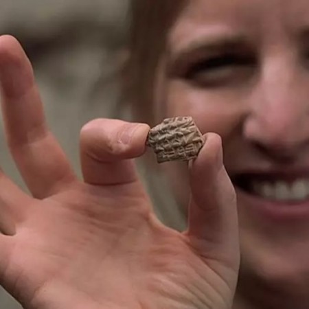 Cermica de 2.700 anos encontrada por arquelogos confirma passagem de 2 Reis