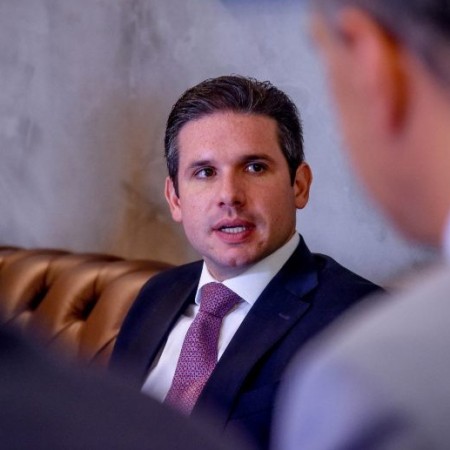 Presidente da Cmara celebra aprovao da iseno do Imposto de Renda no Senado