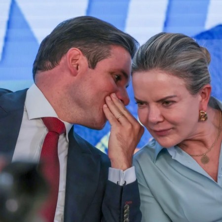 Aps crticas do governo, Hugo Motta e Gleisi se renem para tentar acordo sobre PL Antifaco