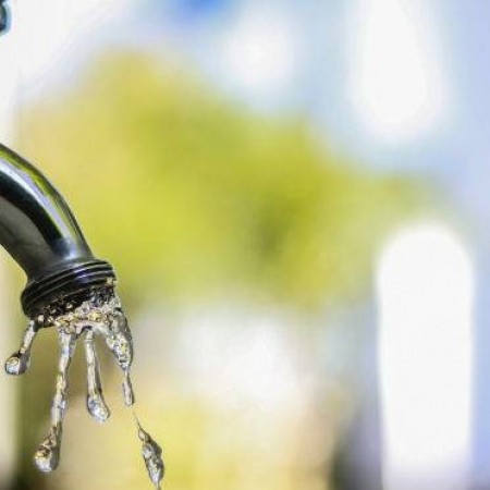 Rodzio no abastecimento de gua de Patos comea aps Barragem Farinha medir menos de 2% do volume; confira 