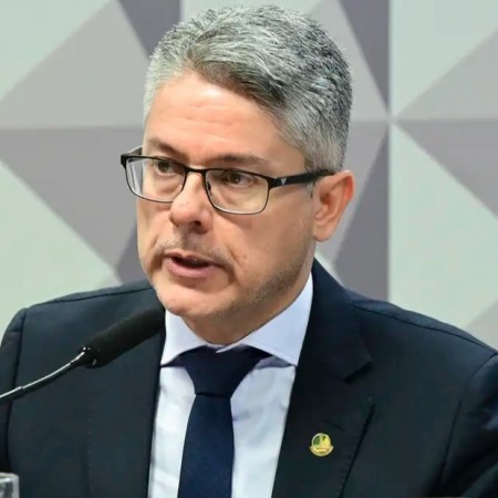 Polcia Federal no perder recursos com PL Antifaco, diz relator no Senado