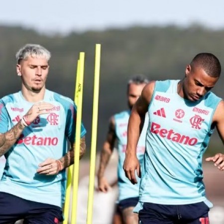 Flamengo ter mudanas no meio e ataque cheio de opes contra Bragantino