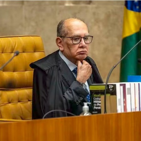 Gilmar Mendes determina que somente PGR pode pedir impeachment de ministros do STF