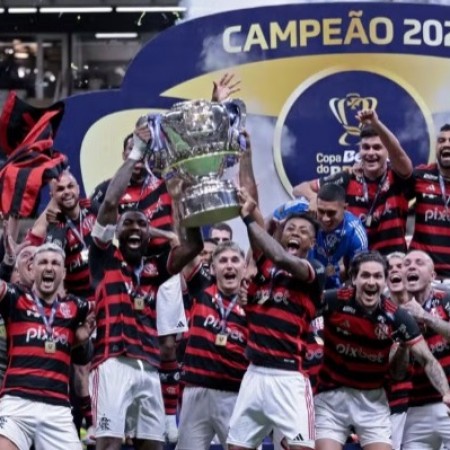 Brasileiro, Liberta e mais 3: Flamengo  atual campeo de 5 torneios