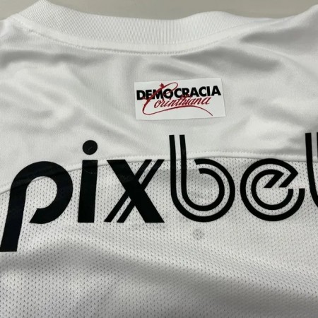 Bets fazem patrocnios de camisas da Srie A saltarem 125% e superarem R$ 1 bilho