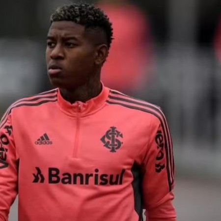 Flamengo faz nova proposta por Vito, mas Inter pede mais pelo zagueiro