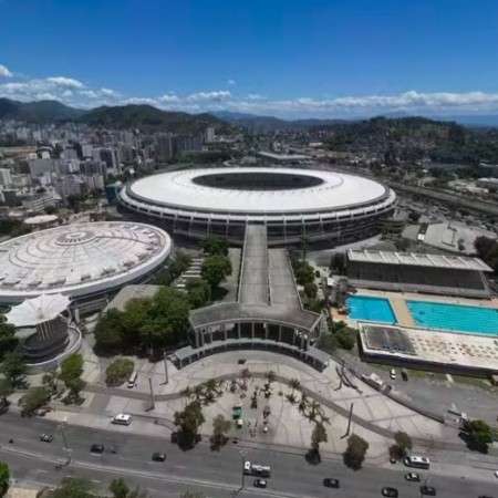 Torcida do Vasco esgota ingressos para jogo de volta da Copa do Brasil contra o Corinthians