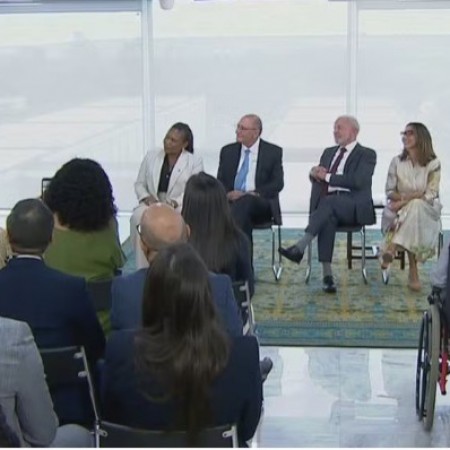 Em aceno a eleitorado evang�lico, Lula cria pol�tica de valoriza��o da m�sica gospel