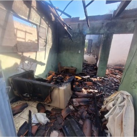 Homem � preso suspeito de atear fogo na casa da cunhada, no Sert�o