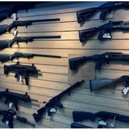 Ladr�es invadem clube de tiro na Para�ba, furtam 50 armas e mais de 3 mil muni��es